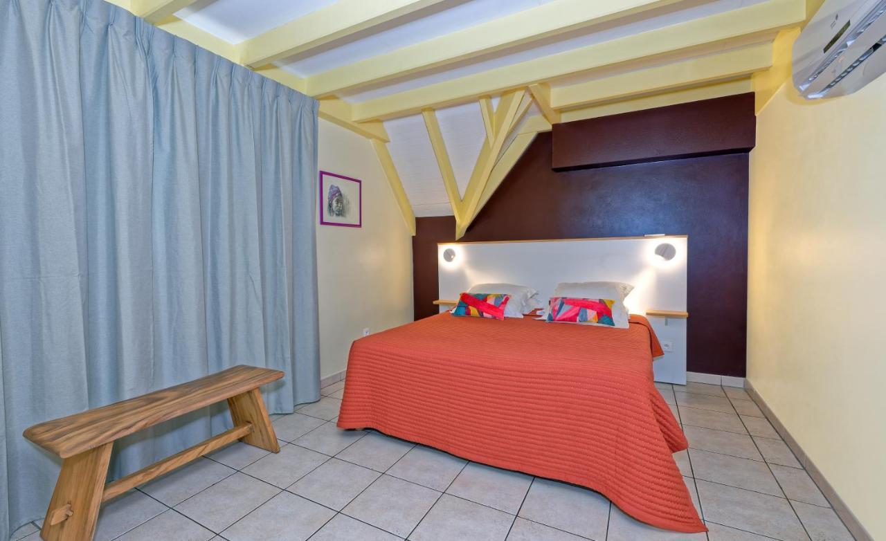 Village Creole เลส์ทรัวส์-ซีเลต์ ภายนอก รูปภาพ