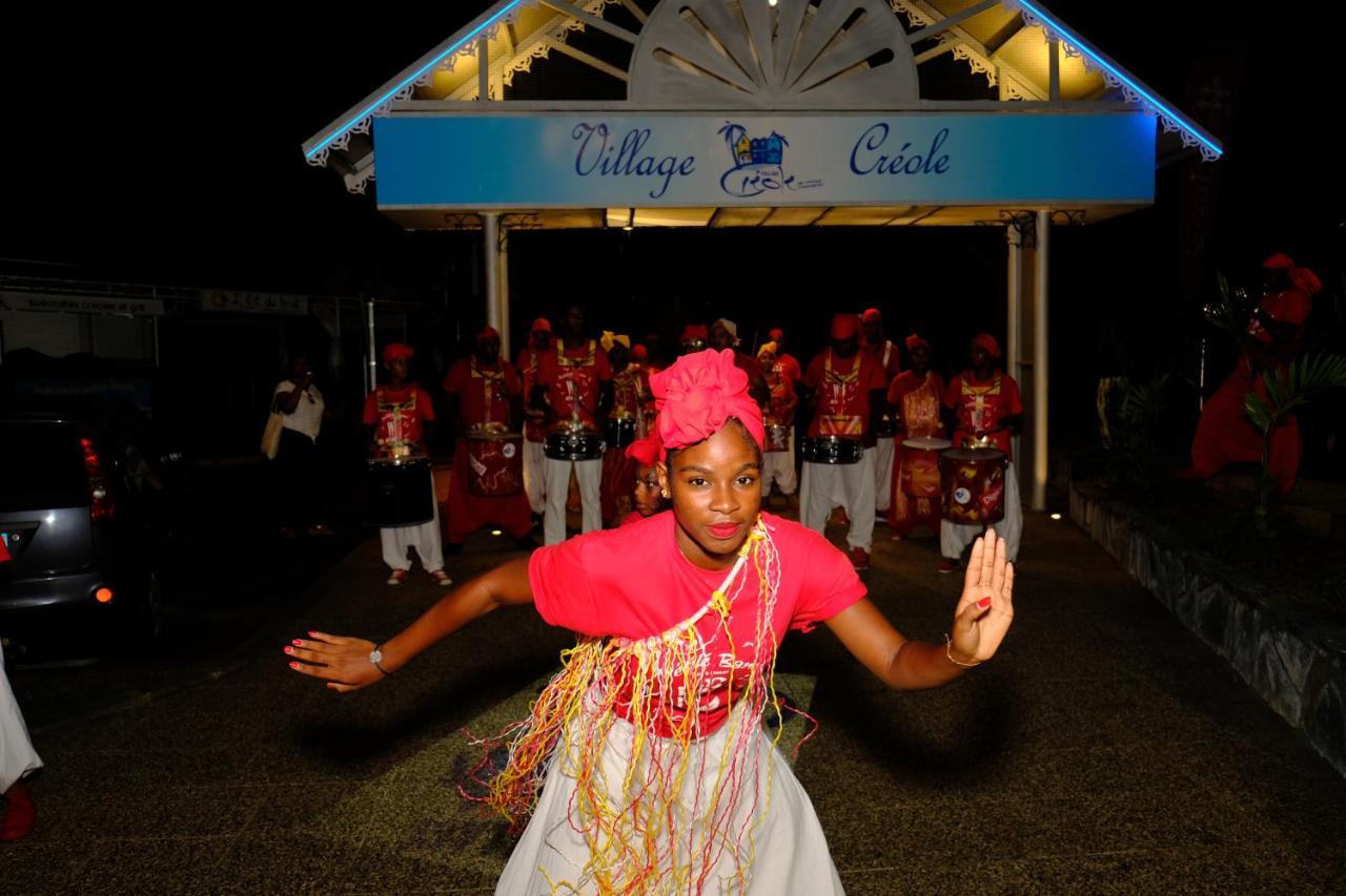 Village Creole เลส์ทรัวส์-ซีเลต์ ภายนอก รูปภาพ